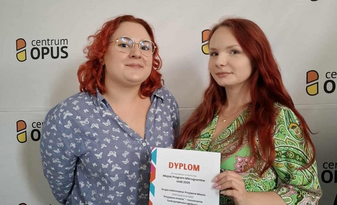Małgorzata Francuz i Karolina Nowakowska